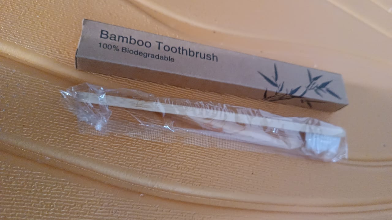 Eco-friendly Wooden Bamboo Toothbrush  With Ultra Soft Bristles Biodegradeable